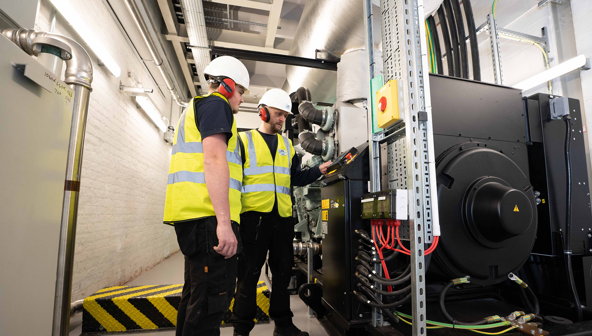 trafford-hospital-generators