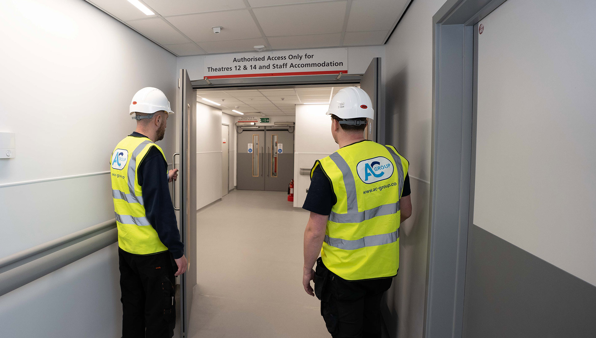 trafford-hospital-theatres